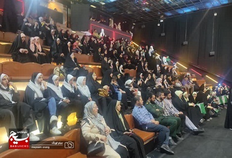 اولین جشنواره منطقه ای سرود یاران محراب در ناحیه حمزه سیدالشهداء برگزار شد