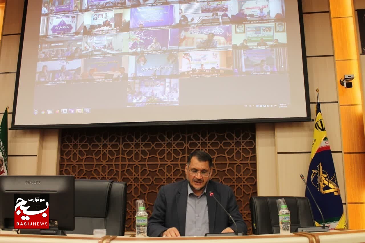 وزیر آموزش و پرورش با تفکر بسیجی سند تحول را اجرا کند