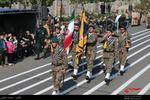 رژه نیروهای مسلح به مناسبت روز ارتش درکرج برگزار شد