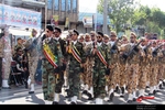 رژه نیروهای مسلح در میانه به مناسبت روز ارتش