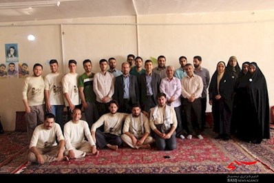 گوشه هايي از فعاليت هاي قرارگاه جهادي دانشجویی شهید بلباسی در مناطق محروم به روايت تصوير
