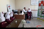 ارائه خدمات رایگان پزشکی در مدارس دخترانه میانه 