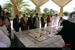 غبار روبی گلزار شهدا در ایرانشهر