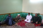 به مناسبت گرامیداشت هفته بسیج فرمانده سپاه شهرستان چابهار با خانواده شهید پدندر دیدار کرد.