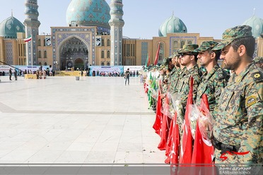 عهد سربازی نیروهای مسلح با امام زمان(عج) در جمکران 14مهر1401
عکاس: علی بهرامی