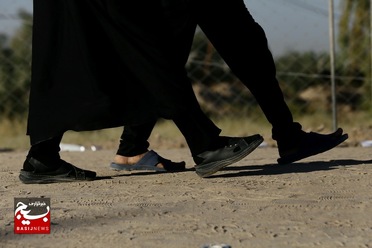 پای پیاده در مسیر عاشقی
عکس از سید محمدمهدی قدس علوی