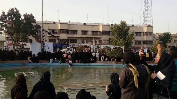 گزارش تصویری از مراسم بدرقه 175 شهید غواص دست بسته