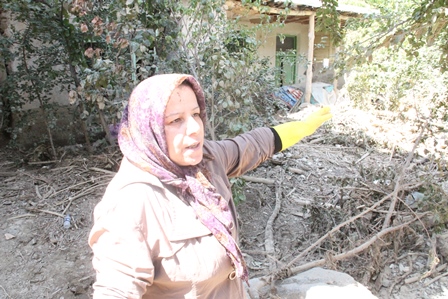 گرد غم بر چهره اهالی روستای سیجان/ سیل خانه و زندگی ام را با خود برد