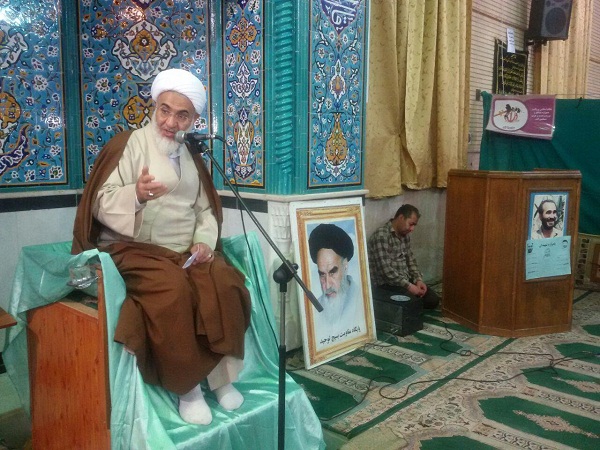 مراسم یاد بود شهیدان مرتضی آوینی، صیاد شیرازی در شهر اقبالیه