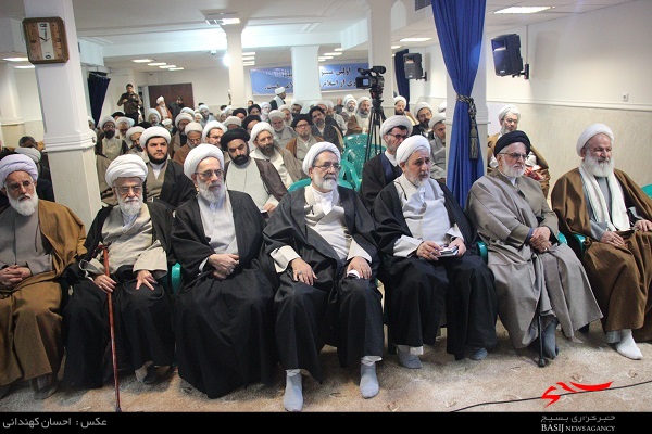 آمریکا و انگلیس از قدرت ایران هراس دارند/بهانه جویی آمریکا در فعالیت موشکی ایران
