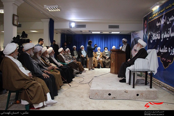 آمریکا و انگلیس از قدرت ایران هراس دارند/بهانه جویی آمریکا در فعالیت موشکی ایران