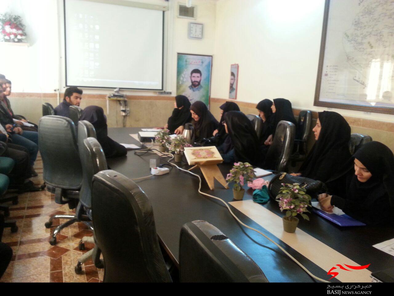 برگزاری دوره یک روزه جهت آمادگی رزمایش درناحیه مقاومت شهرستان دلفان برگزار شد