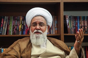 تشریح نگاه قرآن کریم به شیعه با استفاده از دانشنامه علوم قرآن