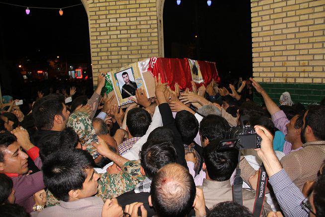گزارش تصویری از مراسم شبی باشهید در کوهدشت