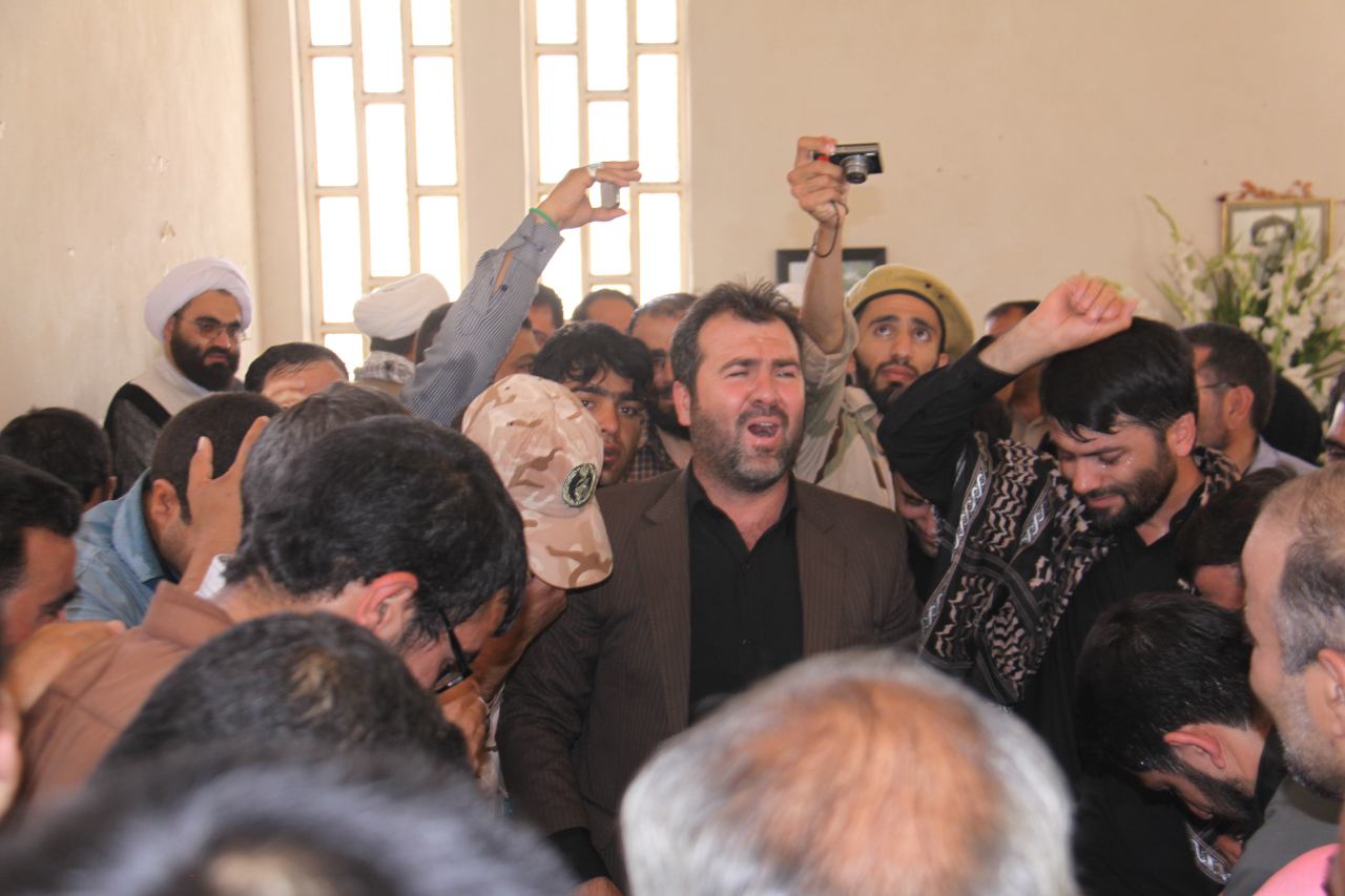 گزارش تصویری از تشیع پیکر شهید مدافع حرم در کوهدشت