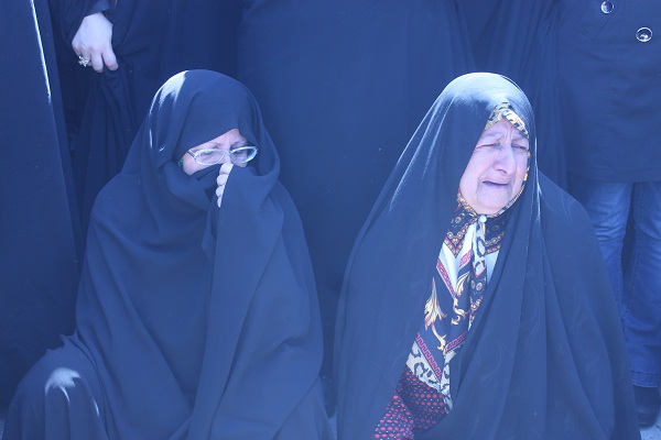 گزارش تصویری/مراسم تشییع همسر شهید بابایی در قزوین برگزار شد