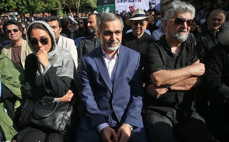 حاشیه های مرد پرحاشیه دولت در مراسم خاکسپاری!
