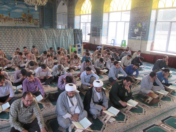 برگزاری محفل انس با قرآن در بقاع متبرک چهار انبیاء قزوین