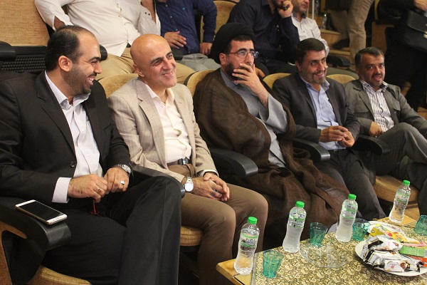 خبرنگاران برتر استان قزوین تجلیل شدند