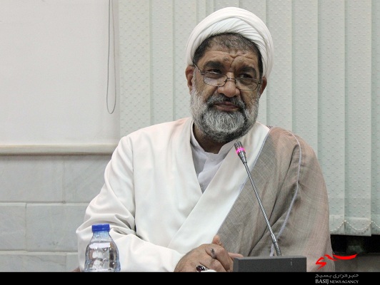 رسیدن به مقام آدمیّت، بدون ولایت امکانپذیر نیست