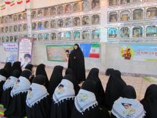 غبار روبی و عطرافشانی گلزارهای شهدا