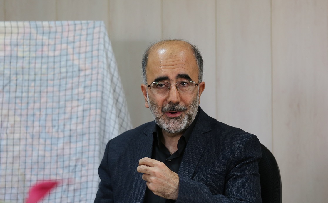 رونمایی از پوستر پنجمین جشنواره مدرسه عشق