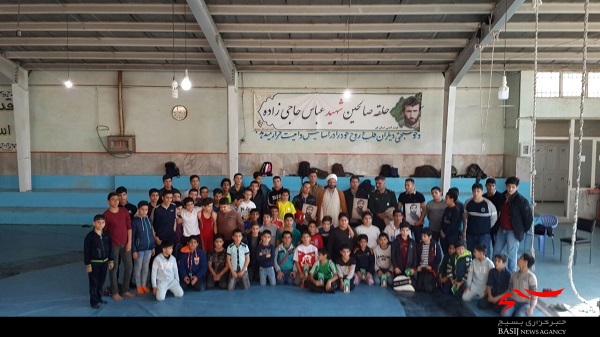 دیدار مسئولان &laquo;کشتی فرنگی&raquo; حلقه های صالحین با آیت الله علوی گرگانی+ تصاویر