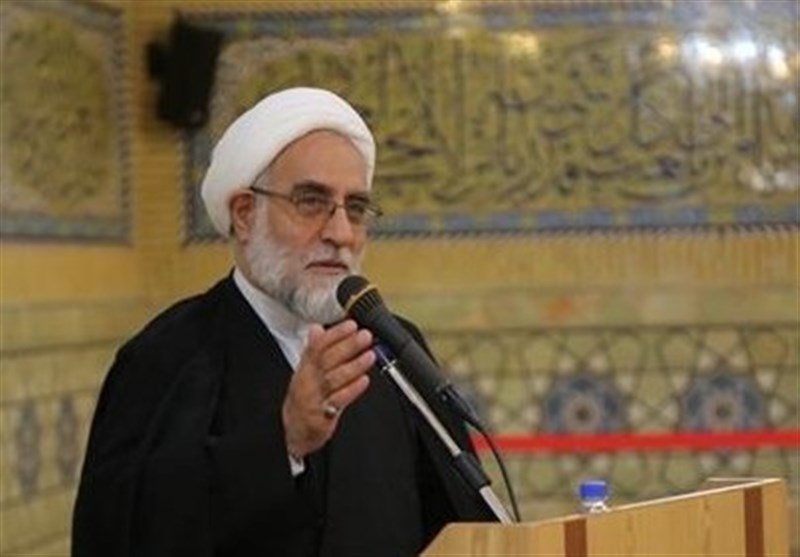 وضعیت حجاب در جامعه مناسب نیست وضعیت حجاب در جامعه مناسب نیست