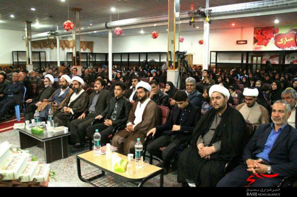 محفل انس با قرآن دربخش چترود کرمان برگزار شد
