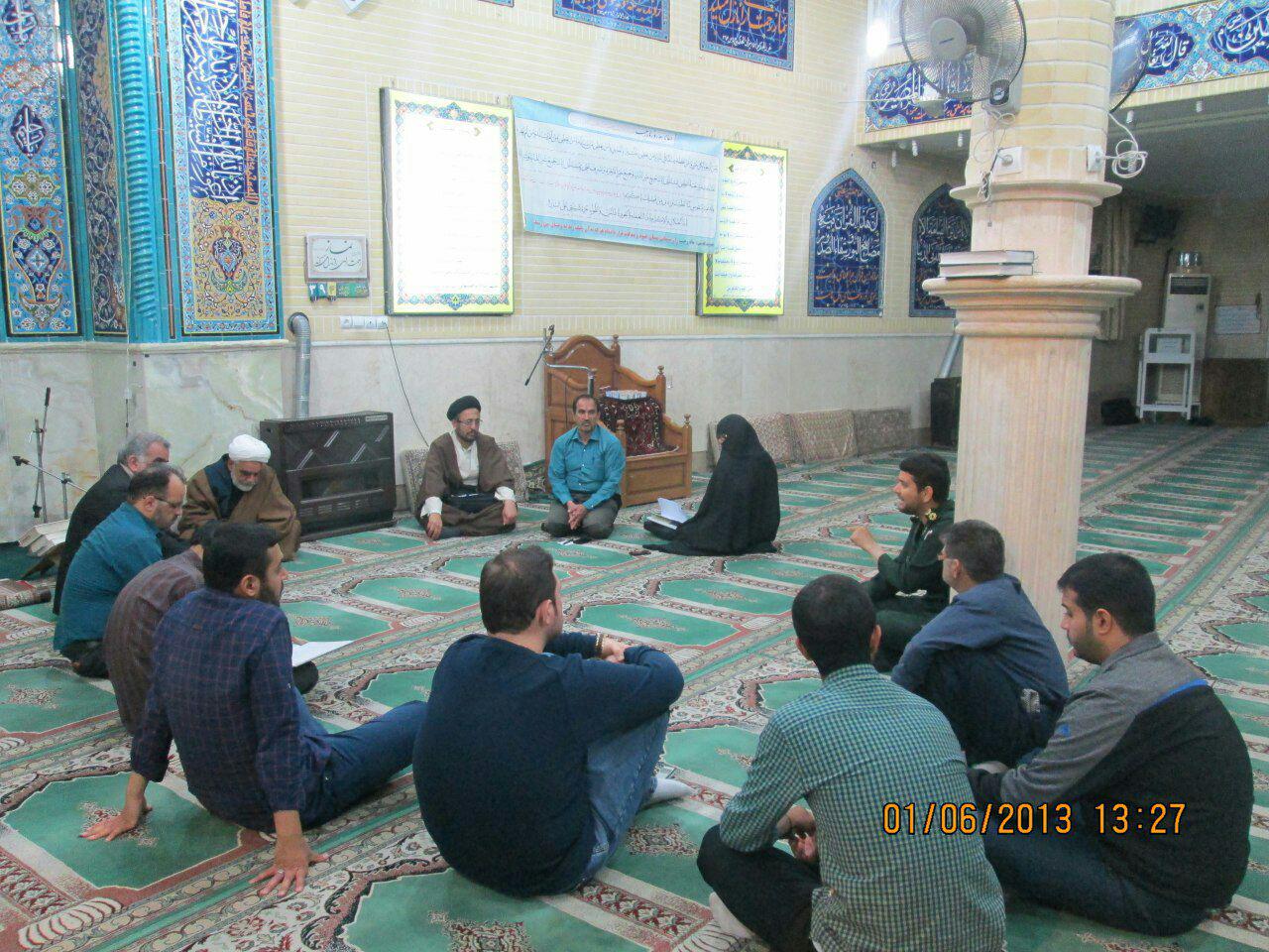 برگزاری هیئت اندیشه ورز صالحین با موضوع حلقات صالحین حوزه شهید ابراهیمی