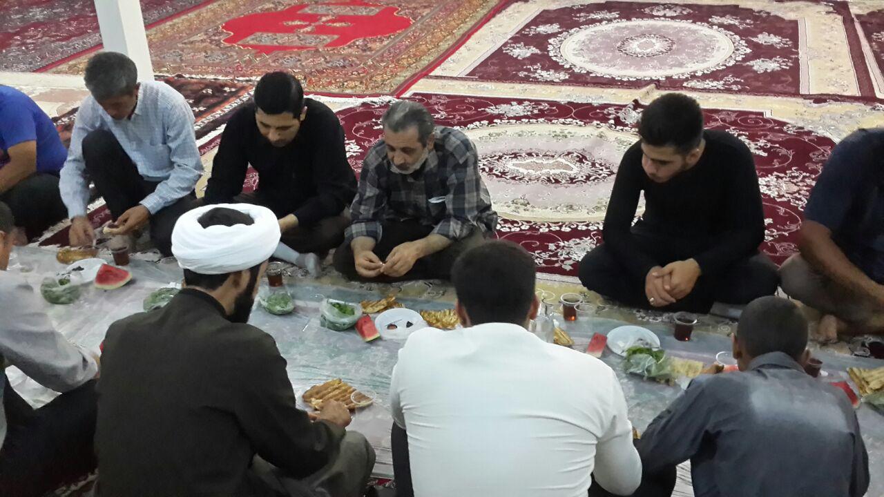 برپایی ضیافت افطار و طرح مودت