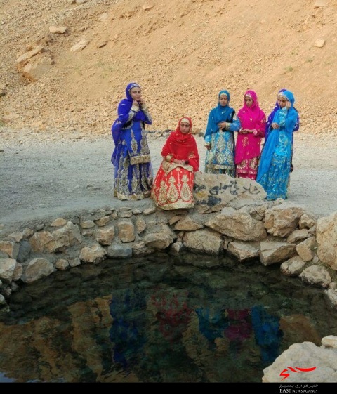 چاه طبیعی در روستایی طیان شهرستان ازنا