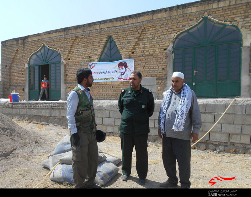اردویی به رنگ مردمی و سادگی در لباس بسیج/ فعالیت جهادگران بسیجی در روستای هفت چشمه پلدختر