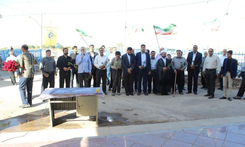 غبار از مزار شهدای دستگرد زدوده شد