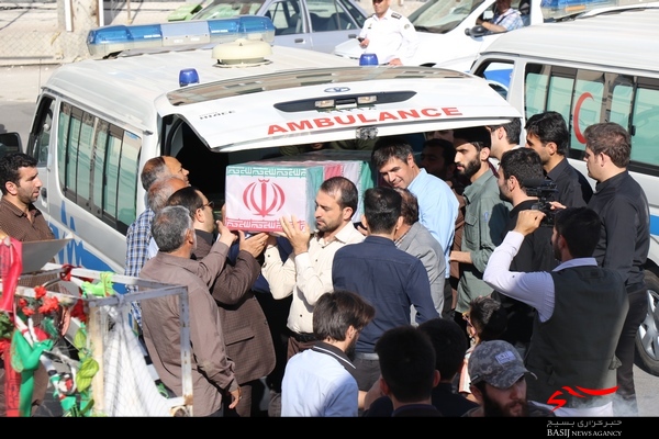 در گمنامی هم روح ما را آرامش دادند