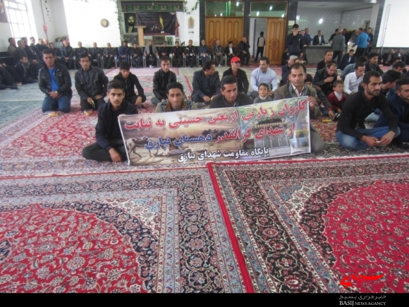 بدرقه زائرین نیارقی برای پیاده روی اربعین حسینی