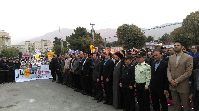 فریاد«مرگ برآمریکا»در شهرستان قدس طنین انداز شد/گزارش تصویری فریاد«مرگ برآمریکا»در شهرستان قدس طنین انداز شد/گزارش تصویری