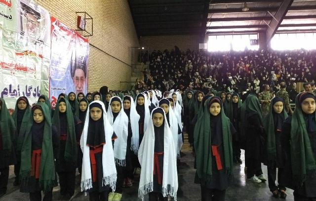همایش بزرگ بسیجیان در شهرستان قرچک برگزار شد/گزارش تصویری