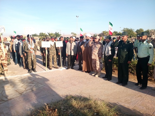 گزارش تصویری گردهمایی بزرگ بسیجیان مرکز مقاومت بسیج امام حسین(ع) دلوار