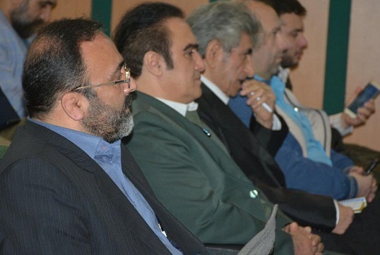 نشست صمیمی فرمانده سپاه تهران با هنرمندان