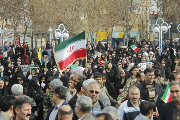 راهپیمایی ۲۲ بهمن در شهر انقلابی اقبالیه