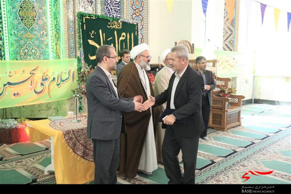 قدردانی از کارکنان جانباز و ایثارگر دانشگاه آزاد واحد کرج