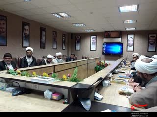 نشست اساتید و نحبگان استان قم با موضوع تبیین نهضت جهانی &laquo;نهج البلاغه خوانی&raquo;