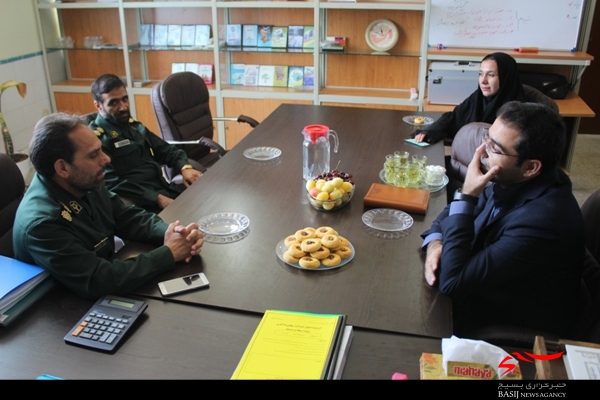 دیدارمدیر خبرگزاری ایسناکرمان با معاون روابط عمومی سپاه ثارالله