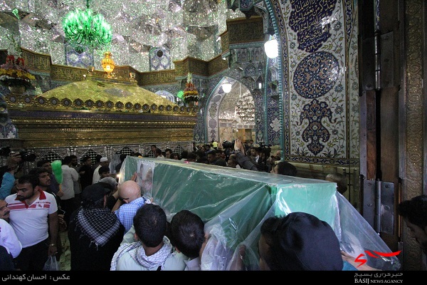 پیکر یک شهید مدافع حرم در قم تشییع شد