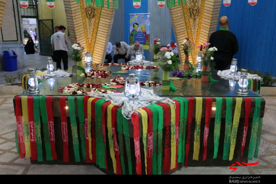 سیزدهمین سالگرد شهدای گمنام مسجد رجایی شهر برگزار شد سیزدهمین سالگرد شهدای گمنام مسجد رجایی شهر برگزار شد