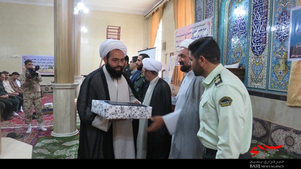 مسجد زادگاه انقلاب اسلامی است