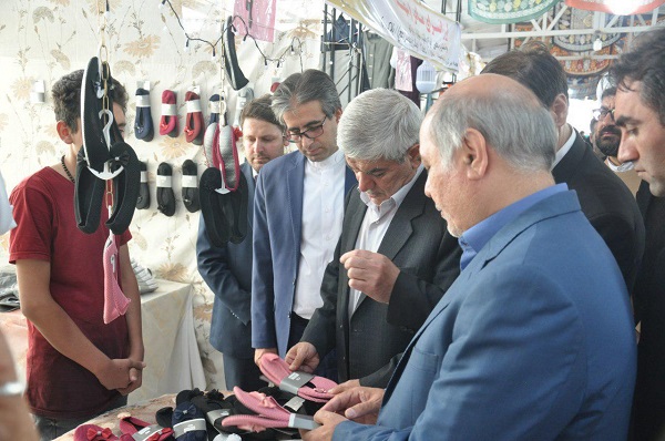 بازارچه صنایع دستی و تولیدات محلی اسکو افتتاح شد