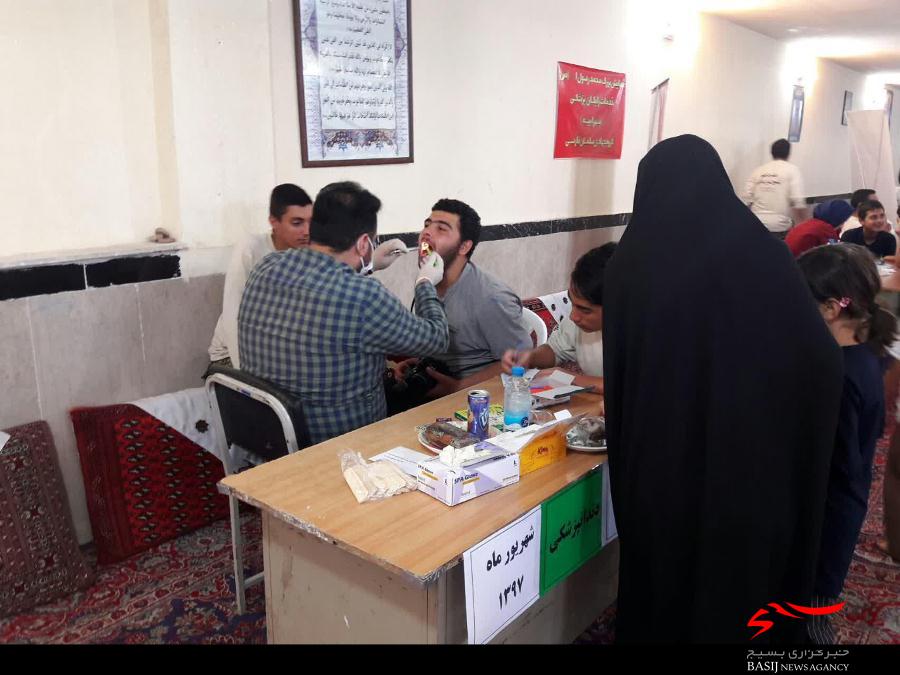 اجرای ویزیت رایگان پزشکان در منطقه محروم قزلحصار کرج