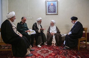 نماینده ولی فقیه در سپاه با آیتالله سبحانی دیدار کرد نماینده ولی فقیه در سپاه با آیتالله سبحانی دیدار کرد